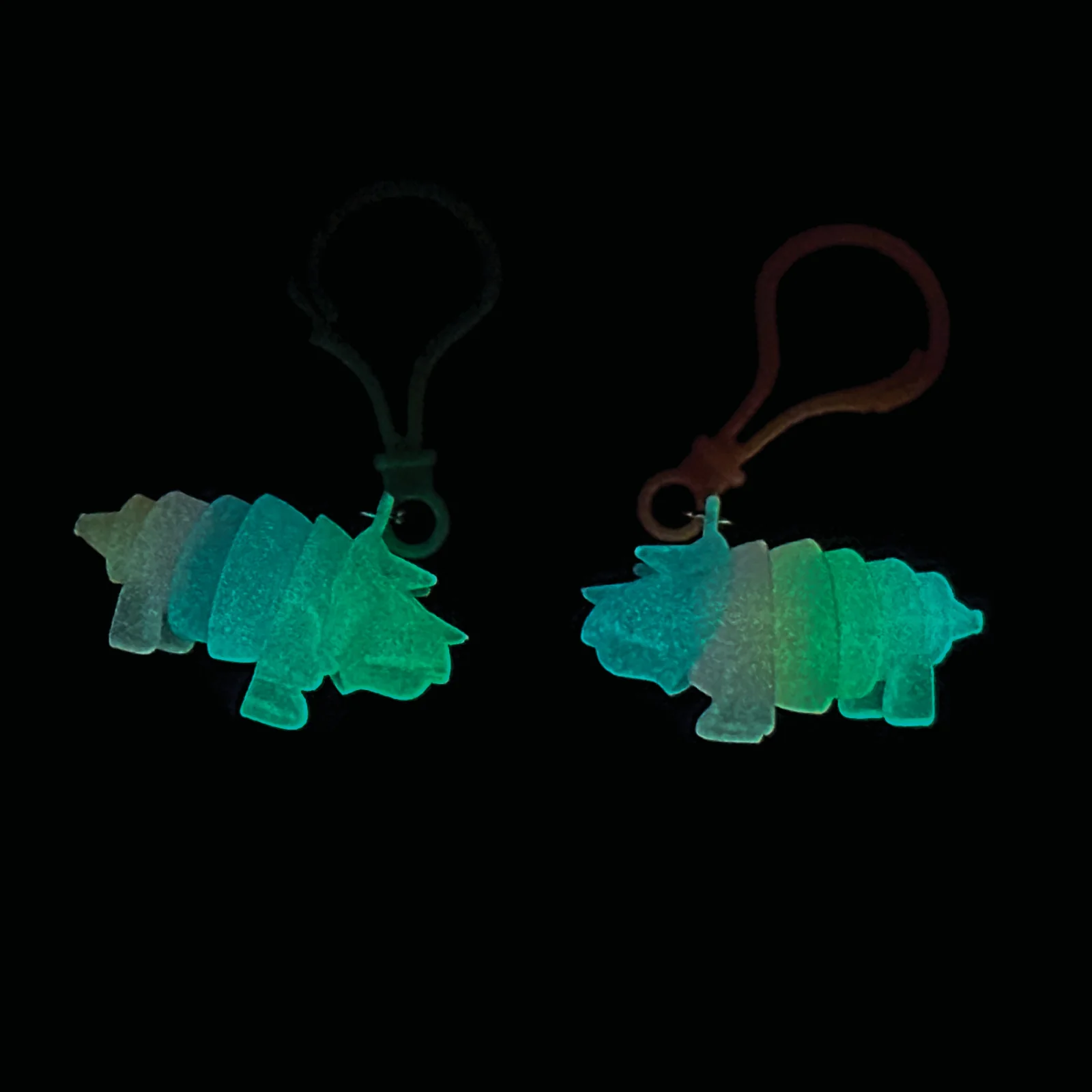 Dinosaur Glow-in-the-Dark Fidget Keychain - 24 per bag - Image 6